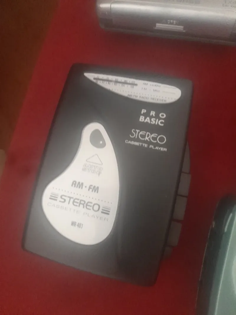Walkman SABA con radio, colección precio unidad. afbeelding 5