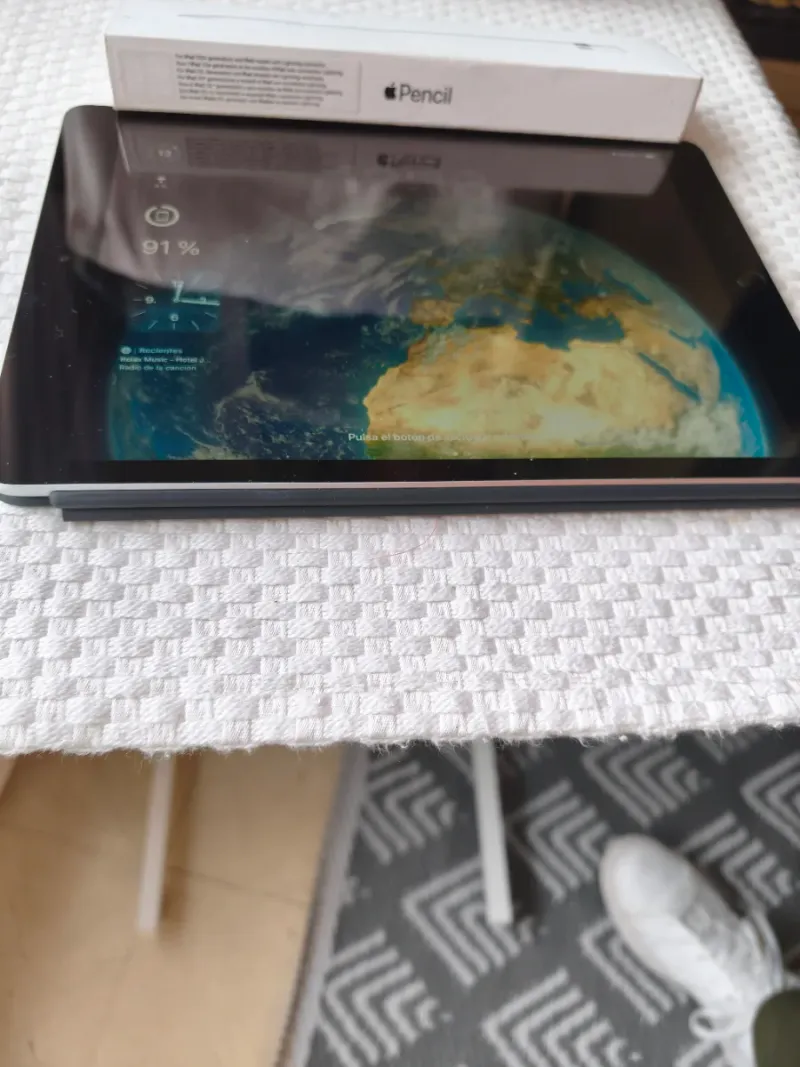 iPad 10ª Gen 10.2 + Lápiz + Funda afbeelding 3