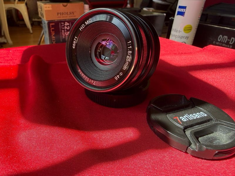 7artisans 25mm f/1.8 Lente Fija Manual
