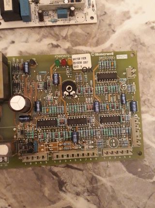 Placa electronica caldera Unical