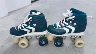 Patines 4 Ruedas Niño Talla 33