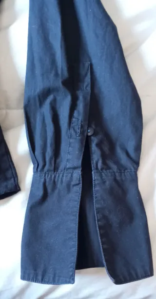 Camisa negra manga larga mujer