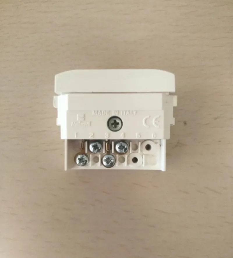 2 tomas telefónicas enchufables plug 6/4 afbeelding 2