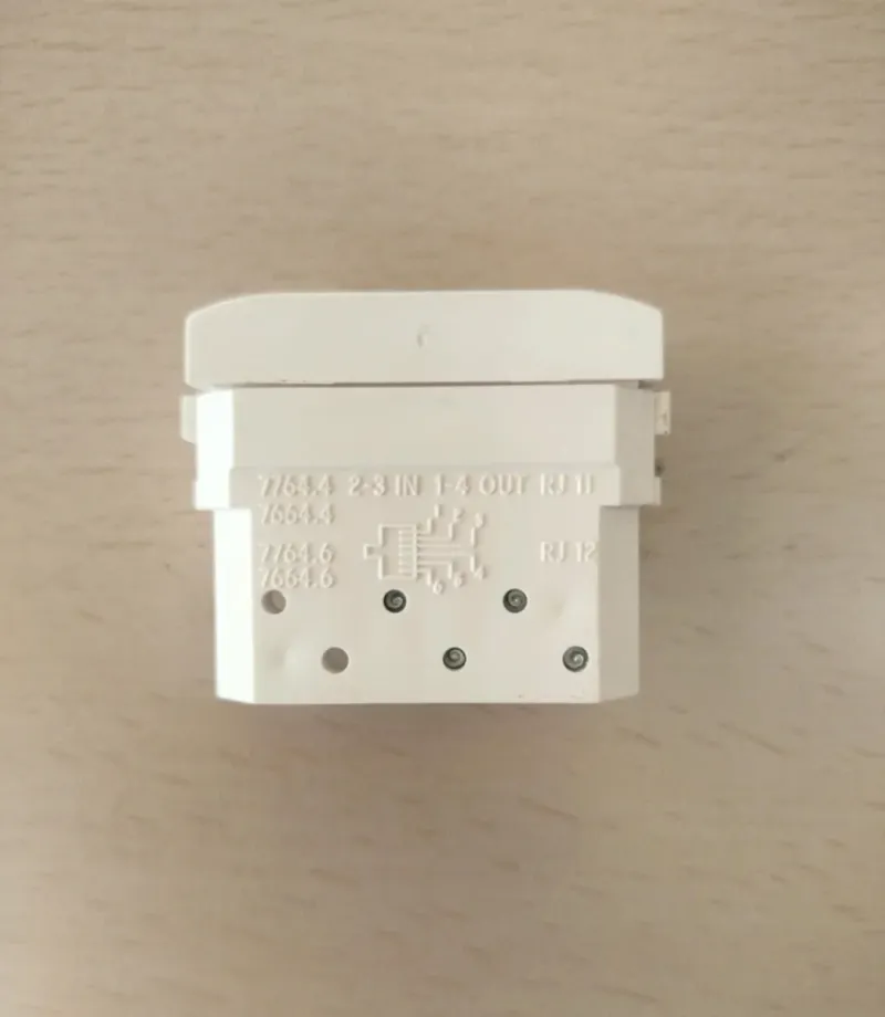 2 tomas telefónicas enchufables plug 6/4 afbeelding 3