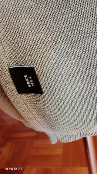 Maglione uomo in filo. Marca Refrigiwear. M