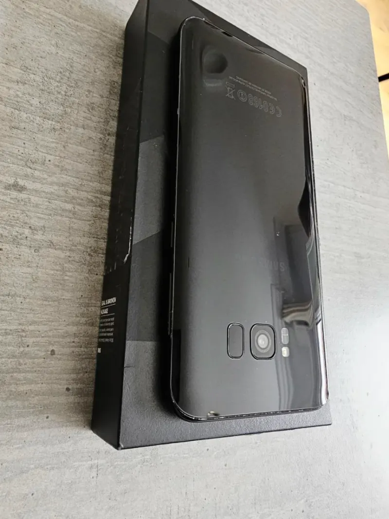 Samsung Galaxy S8 Plus Negro afbeelding 2