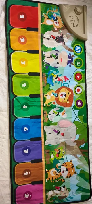 Alfombra musical infantil con animales