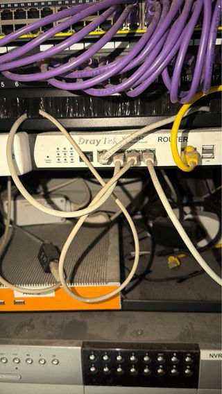 Rack Telecomunicaciones Red, Sonido y Seguridad