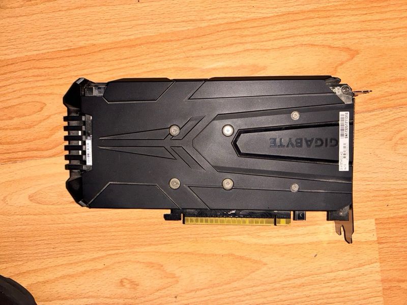 Tarjeta Gráfica Gigabyte Gaming PC afbeelding 4