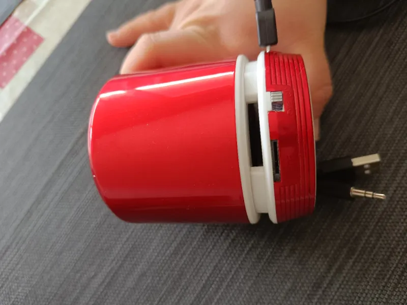 Altavoz Portátil SAMPHONE Rojo afbeelding 3