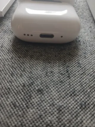 Airpods 4 ( ANC)