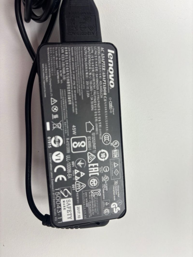 Cargador Lenovo Portátil afbeelding 2