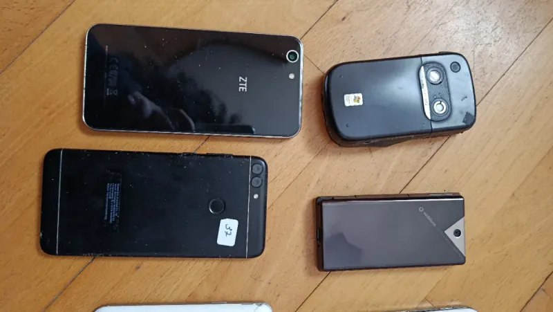 Lote móviles antiguos, para colección o piezas. afbeelding 4