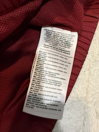 Cortavientos Nike Rojo y Negro