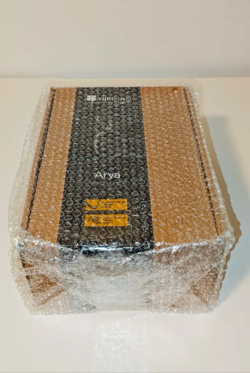 Hifiman Arya Stealth Auriculares