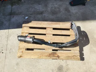 Yoshimura GSXR Escape Carbono