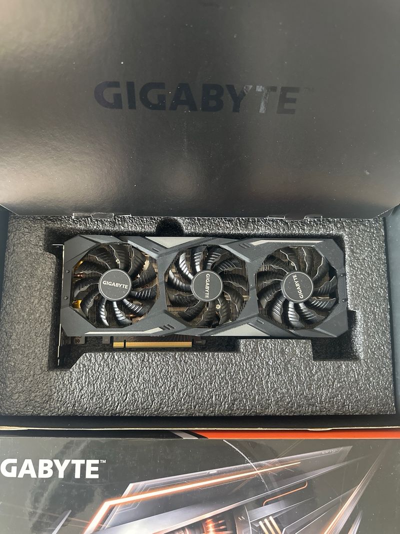 Gigabyte RTX 2080 SUPER GAMING OC 8G afbeelding 2