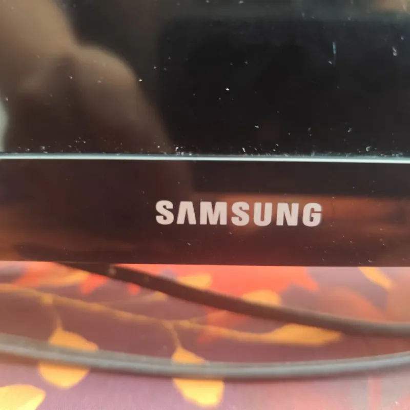 Televisión Samsung para repuestos afbeelding 2