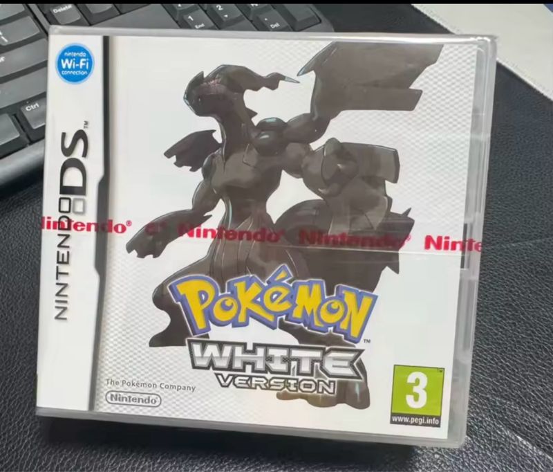 Pokemon White Version precintado UK
