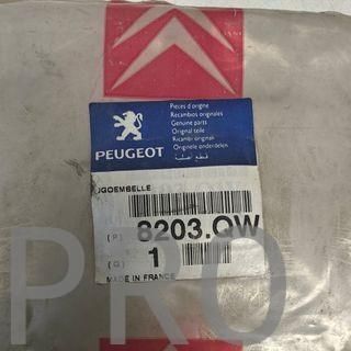 EMBELLECEDOR INFERIOR CONSOLA CENTRAL PEUGEOT 306