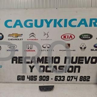 EMBELLECEDOR INFERIOR CONSOLA CENTRAL PEUGEOT 306