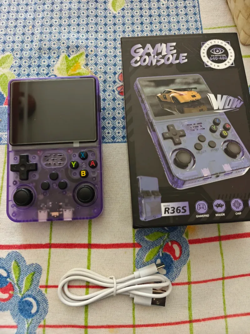 Consola portátil retro R36S afbeelding 2