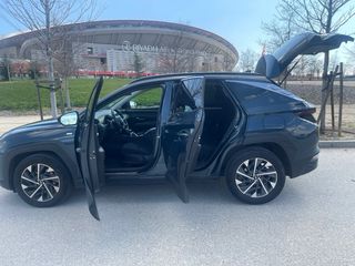 Hyundai Tucson 2023 hibrido/gasolina 34.000kms.