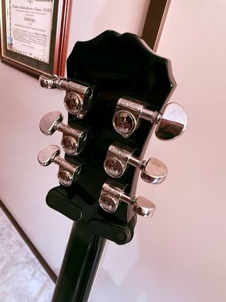 Epiphone Les Paul Tribute Plus 1960