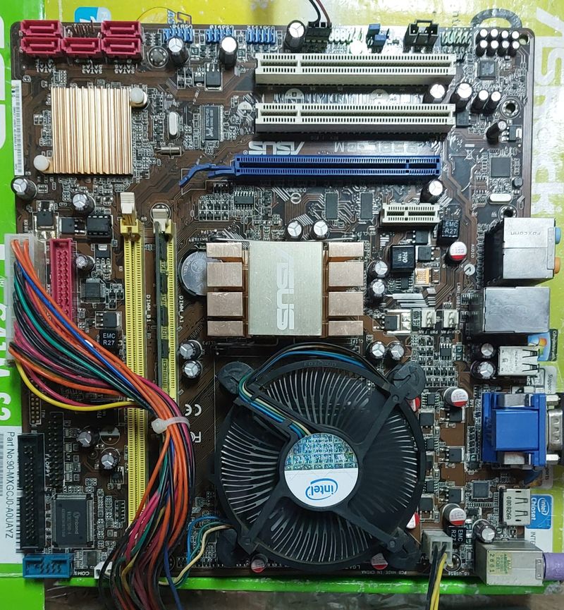 Placa base Asus P5QL-CM + CPU E6500 + 2GB RAM afbeelding 2