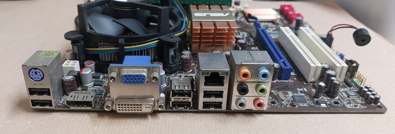Placa base Asus P5QL-CM + CPU E6500 + 2GB RAM afbeelding 4