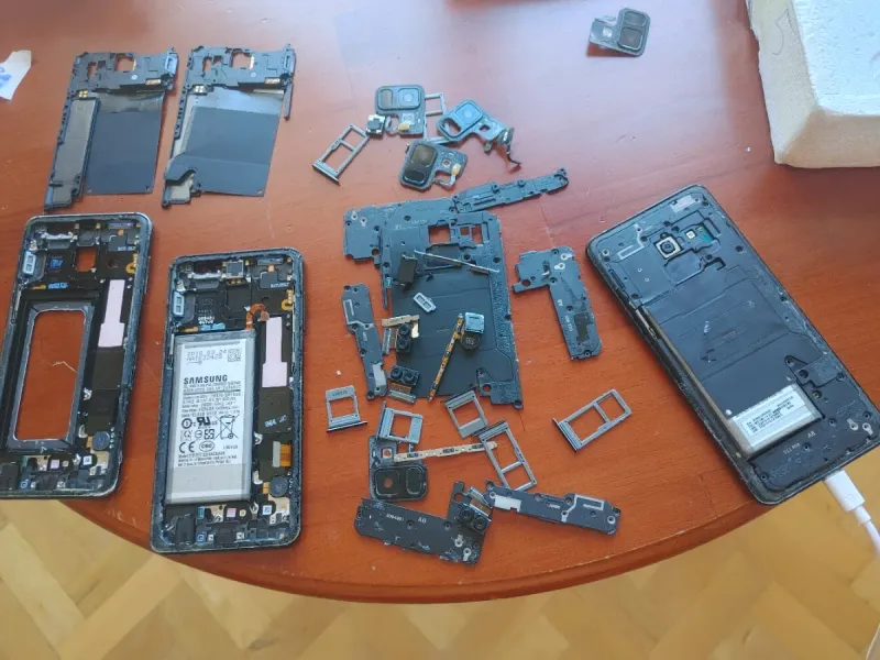 Samsung A8 Despiece Componentes afbeelding 2