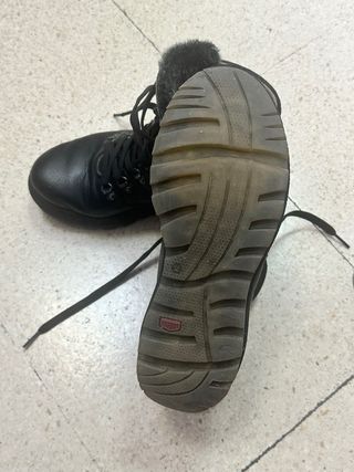 Botas de piel negras mujer “On foot”