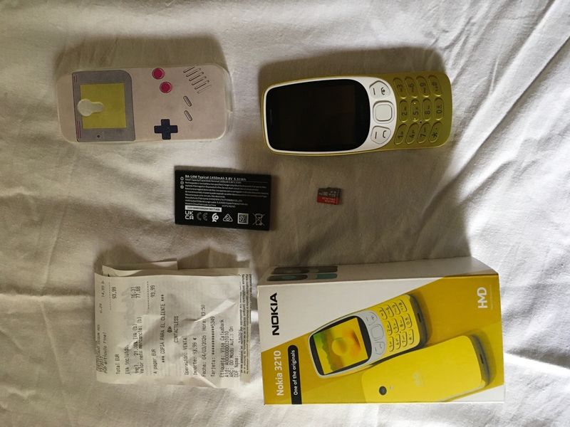 Nokia 3210 4G Amarillo