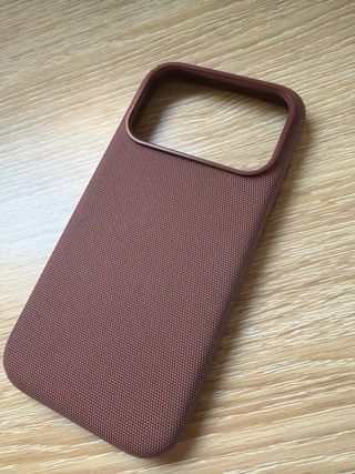 Funda iPhone 17 Pro Marrón