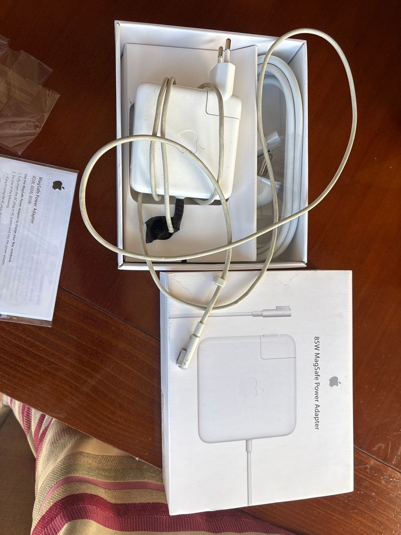 Cargador Apple 85W MagSafe