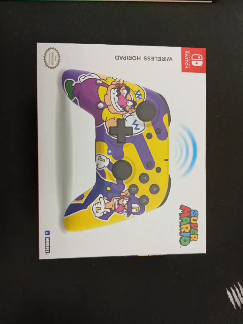 HORI Wireless Horipad Super Mario Switch 12648