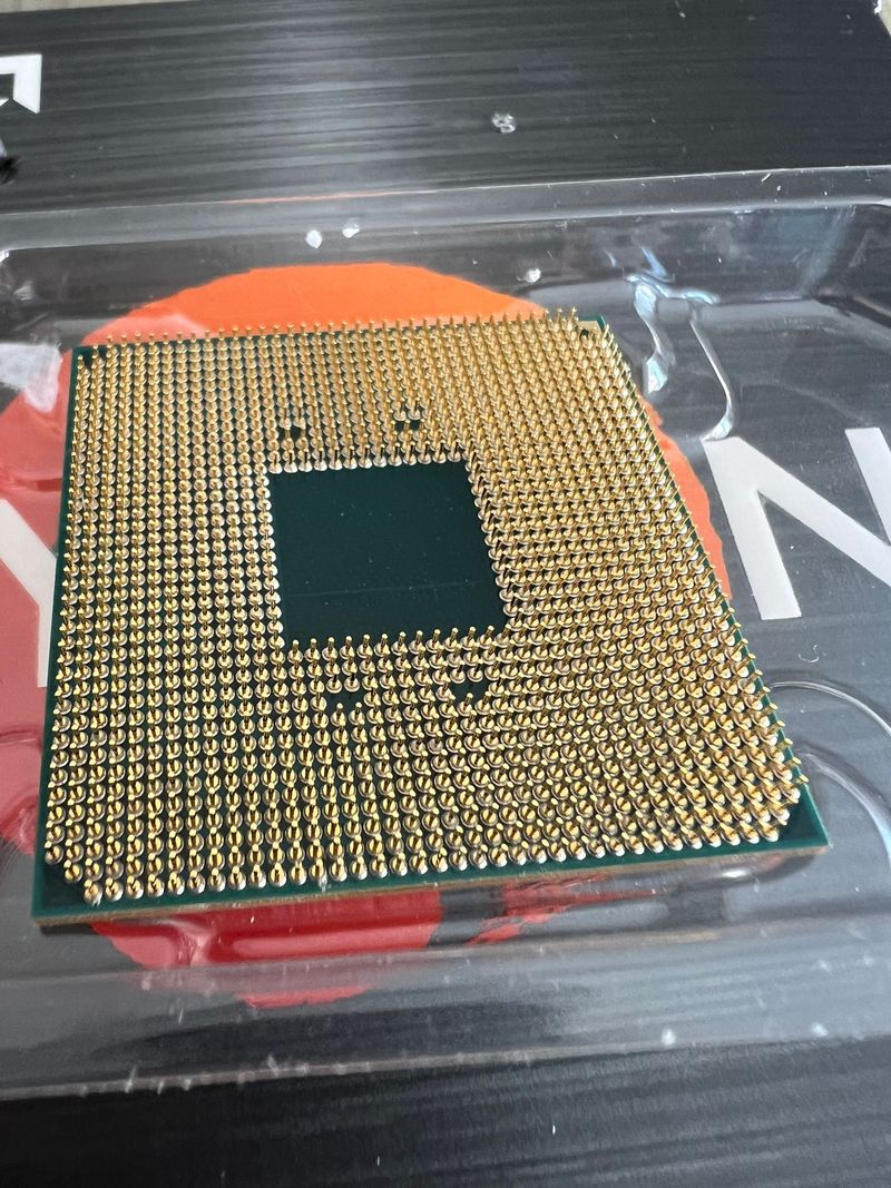 Ryzen 5 5600 con disipador y caja afbeelding 2