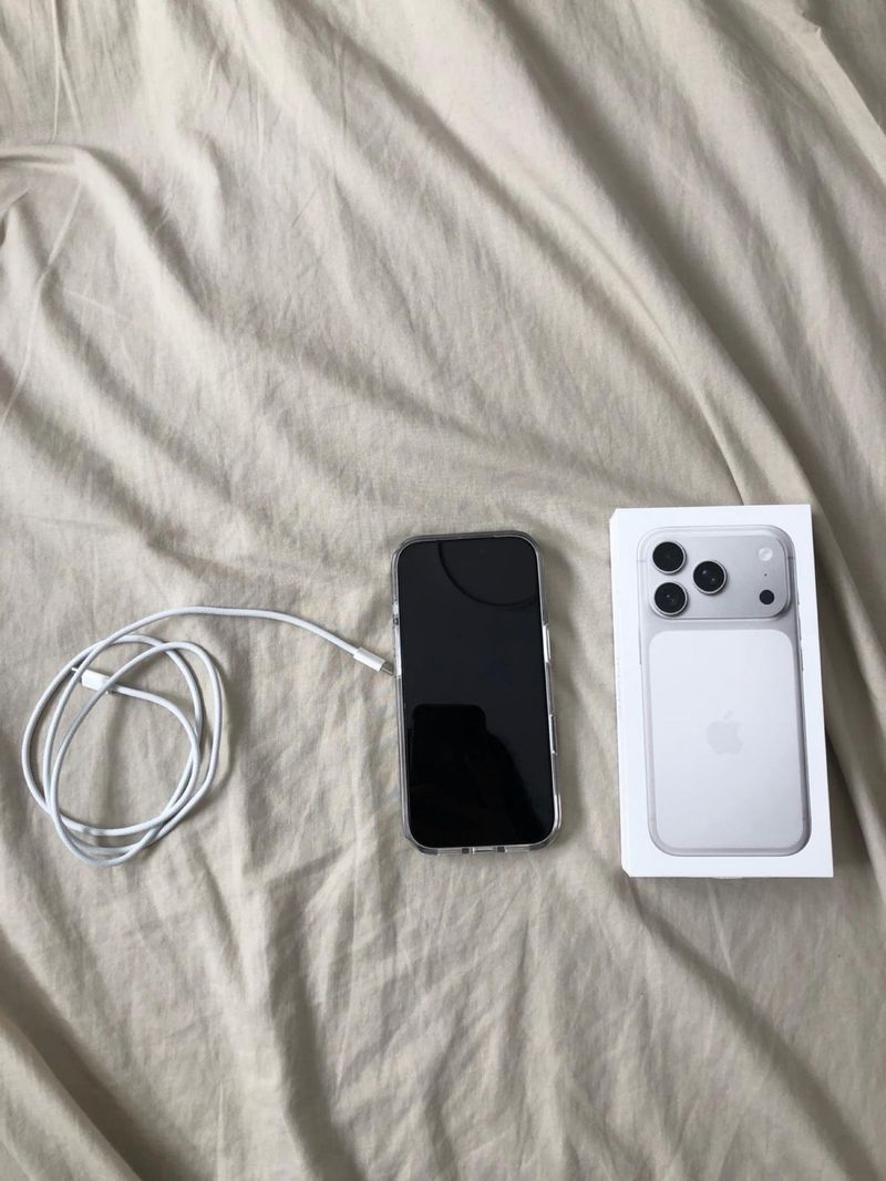 iPhone 17 Pro 256GB Plata/Blanco nuevo afbeelding 3