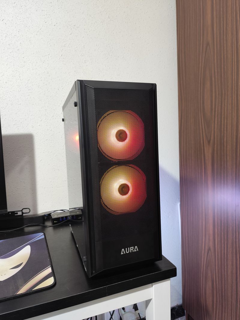 PC Gaming con luces RGB afbeelding 2