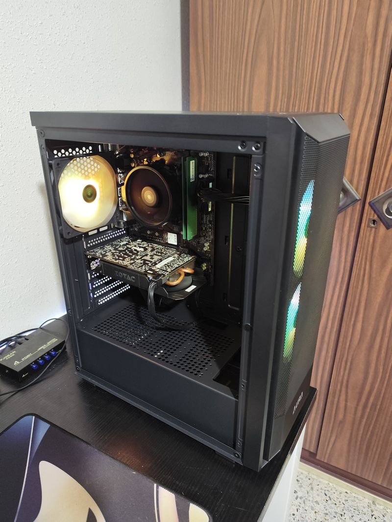 PC Gaming con luces RGB afbeelding 6