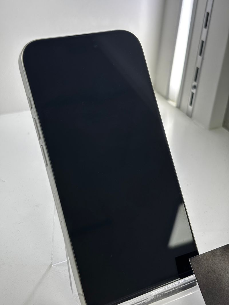 IPHONE 15 PRO 256GB 87% BLANCO afbeelding 2