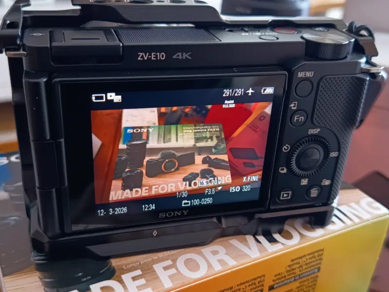 Cámara Sony ZV-E10 + 3 Lentes. afbeelding 5