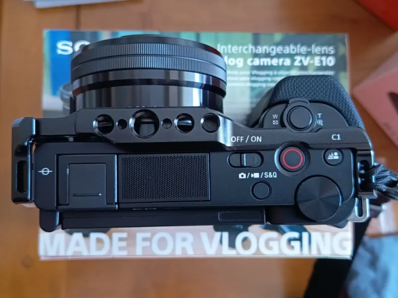 Cámara Sony ZV-E10 + 3 Lentes. afbeelding 9