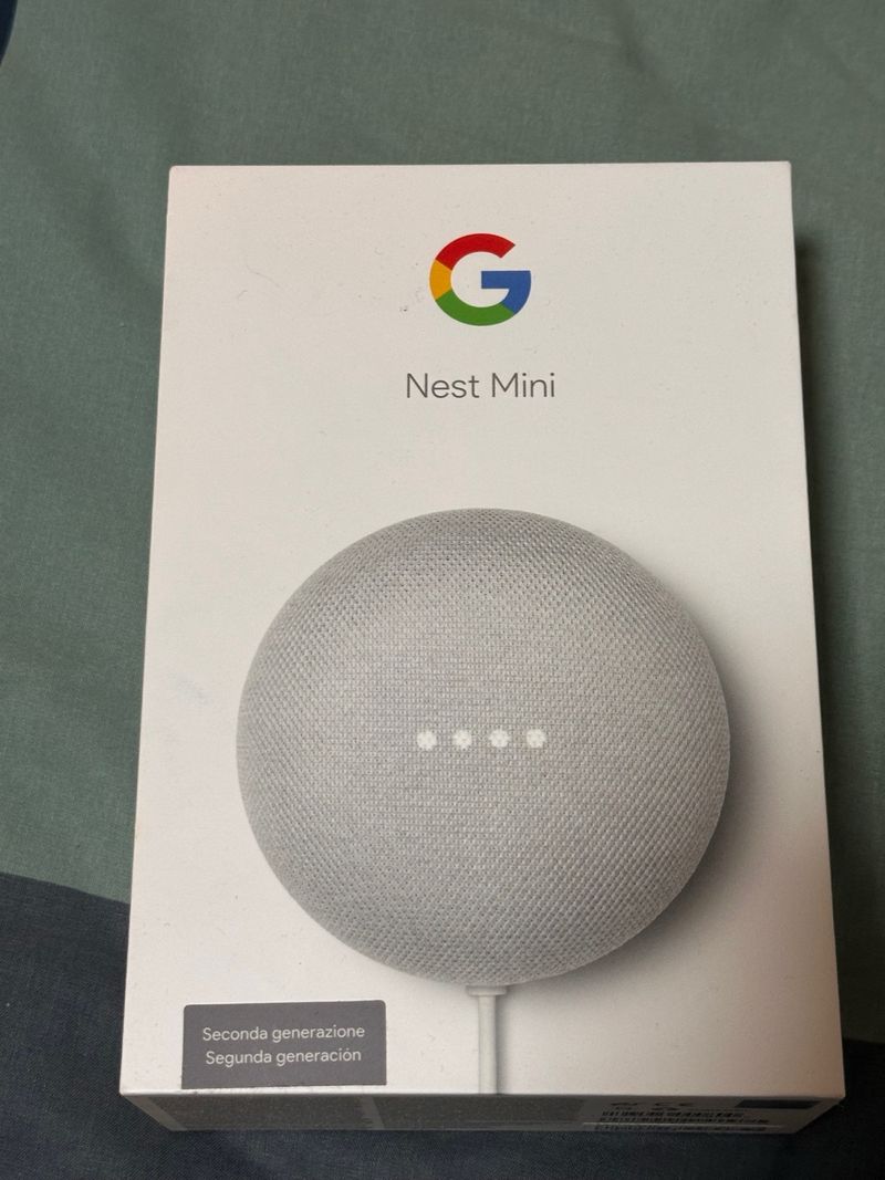 Google Nest Mini Segunda Generación Gris