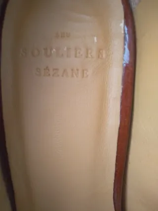 Zapatos Sezane Marrones Charol Tira Tobillo