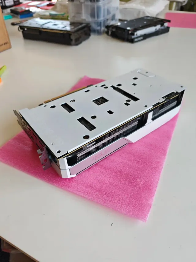 RTX 3060 Ti ASUS para piezas