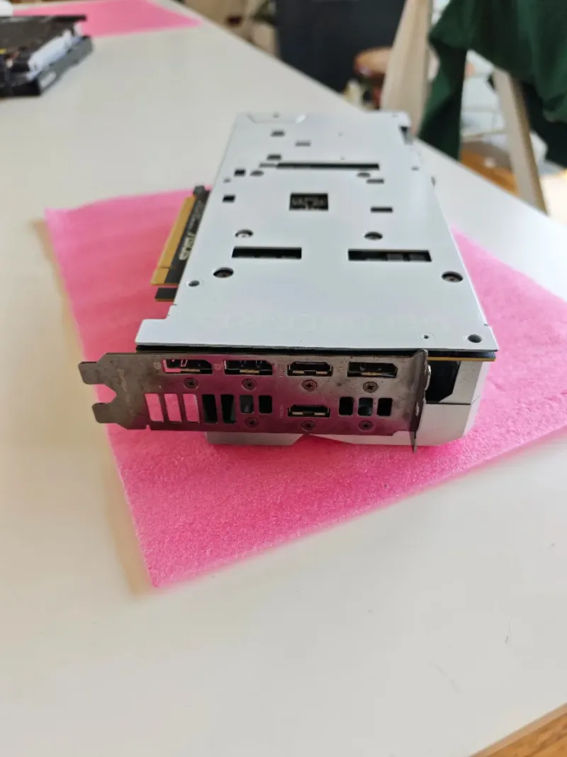 RTX 3060 Ti ASUS para piezas afbeelding 2