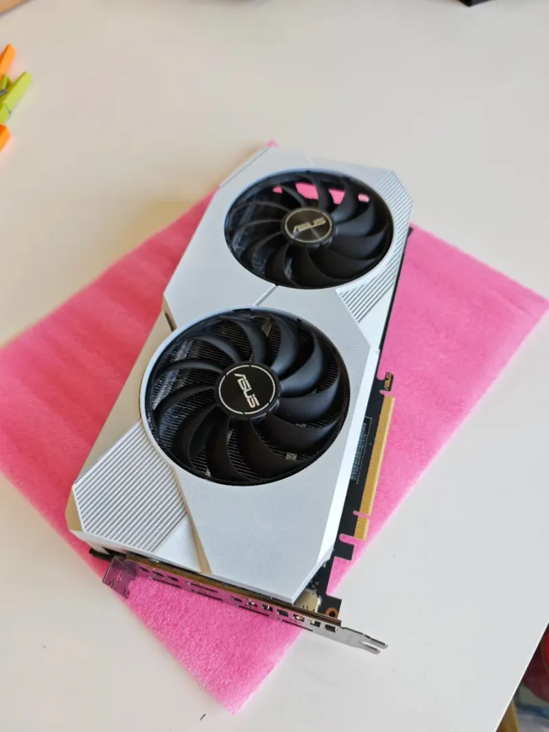 RTX 3060 Ti ASUS para piezas afbeelding 4