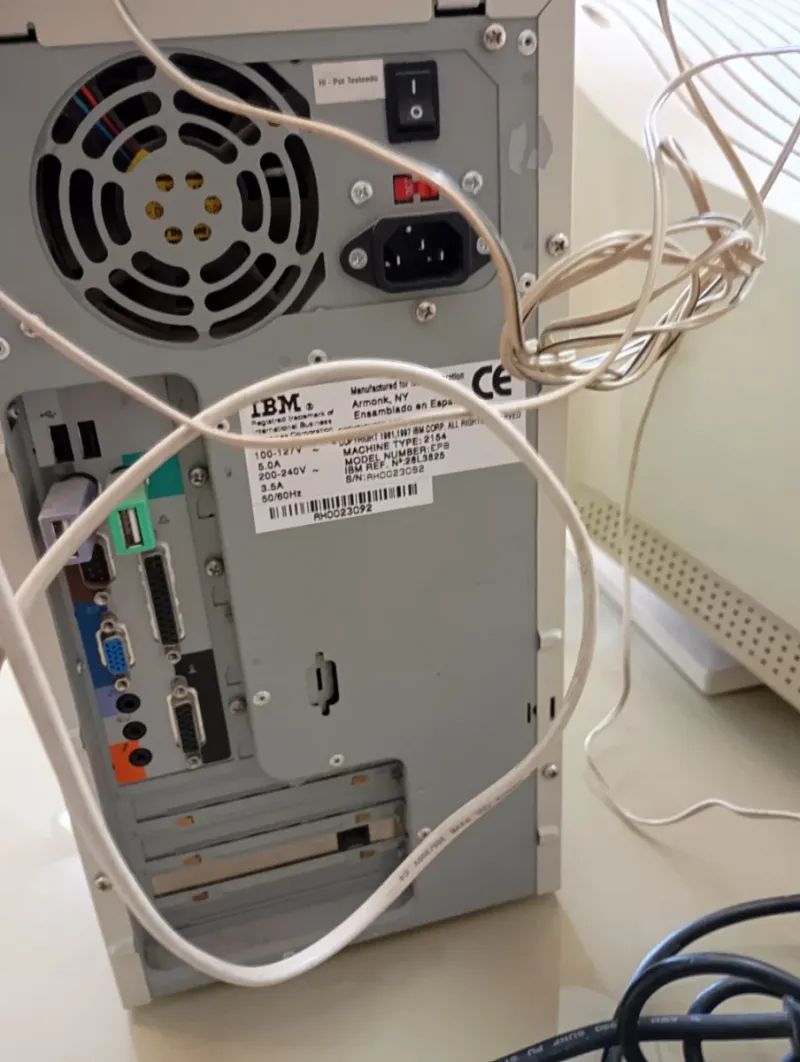 Ordenador IBM Aptiva EP8 funcionando afbeelding 8