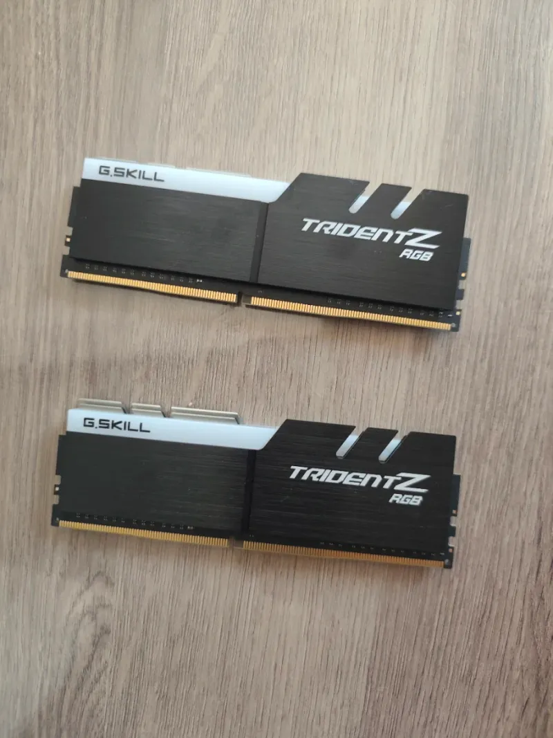 G.Skill Trident Z RGB DDR4 16GB CL16 afbeelding 2